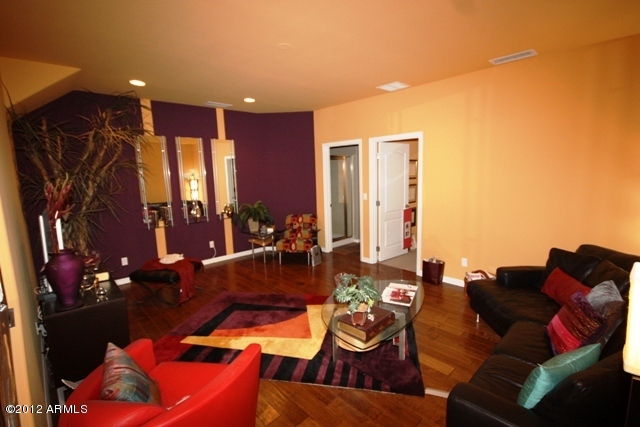 3425 E AVALON Drive - 6789681