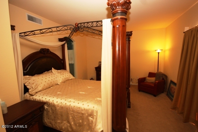 3425 E AVALON Drive - 6789662