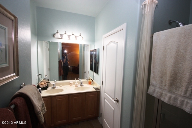 3425 E AVALON Drive - 6789664