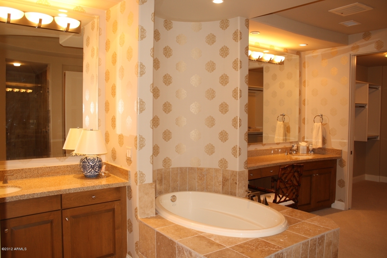 8 E BILTMORE Estate Unit 217 - 6790141