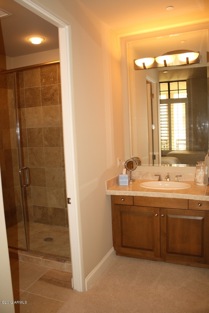 8 E BILTMORE Estate Unit 217 - 6790147