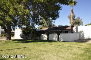 44 THUNDERBIRD Road