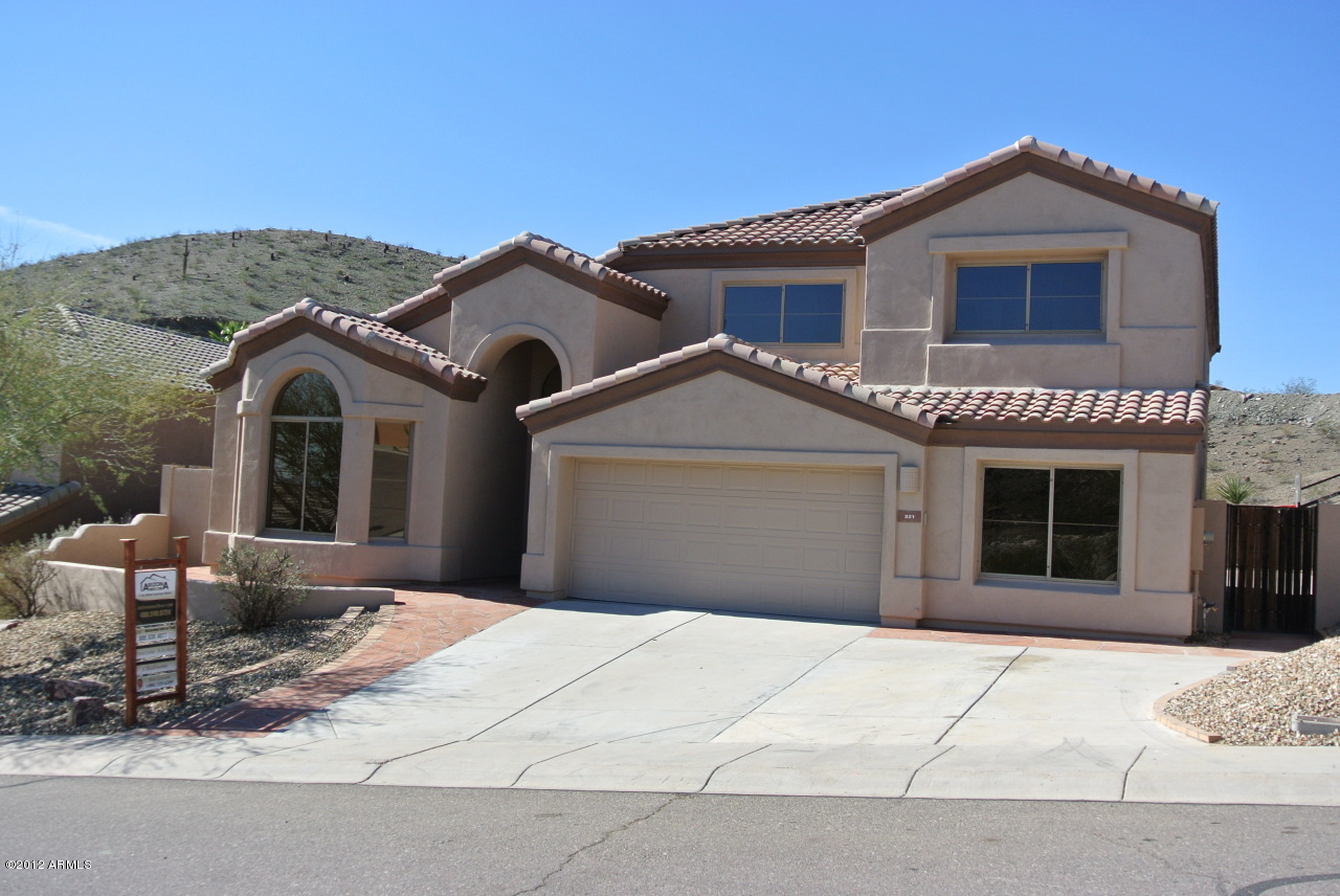 Photo of Listing #4713328