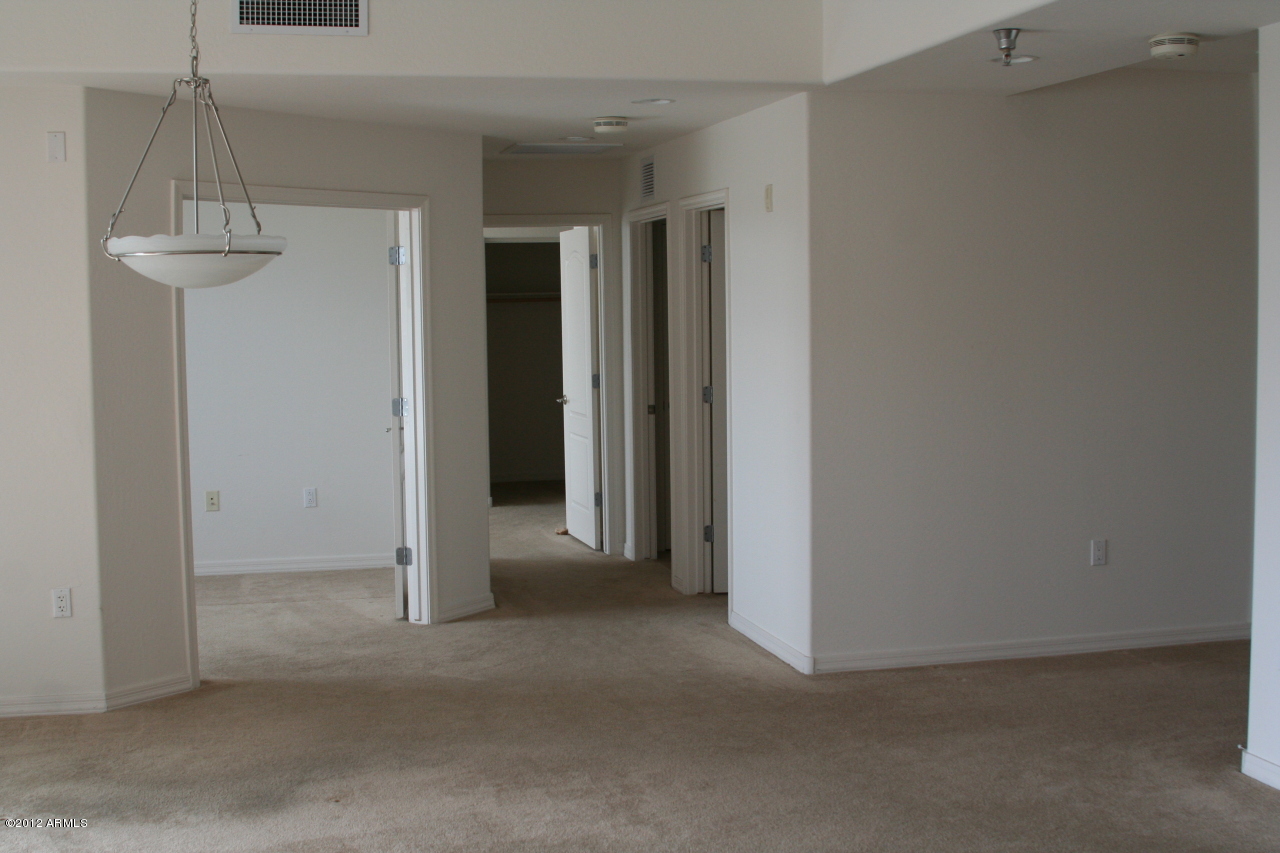 16 W Encanto Boulevard Unit 418 - 6790908