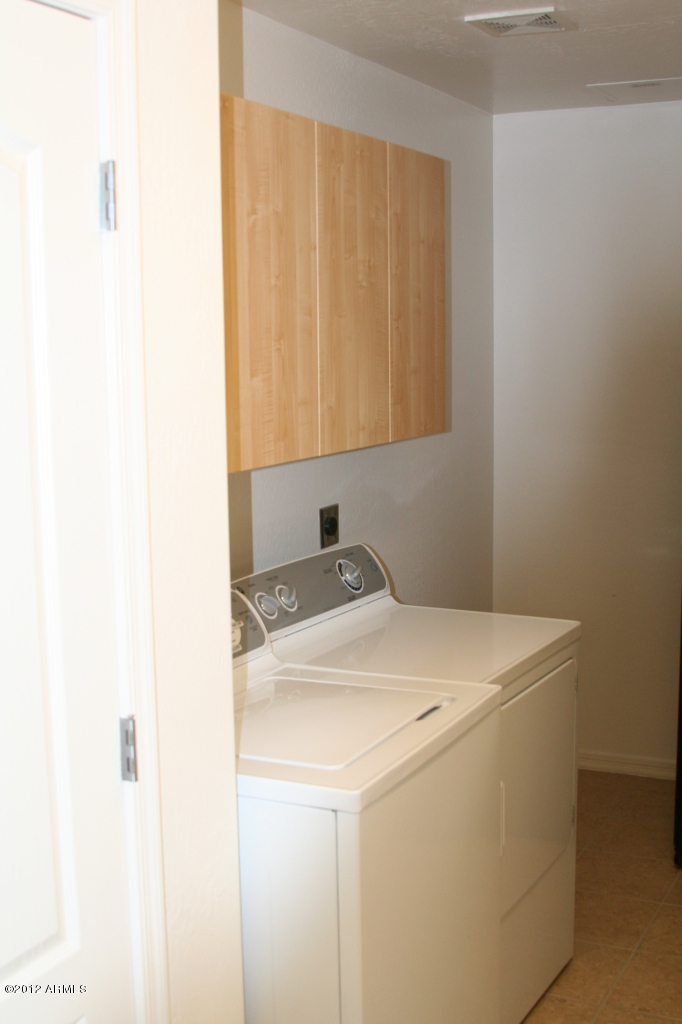 16 W Encanto Boulevard Unit 418 - 6790911