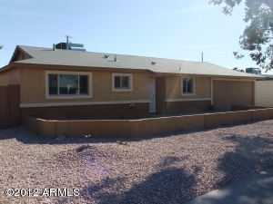 3301 ALTADENA Avenue
