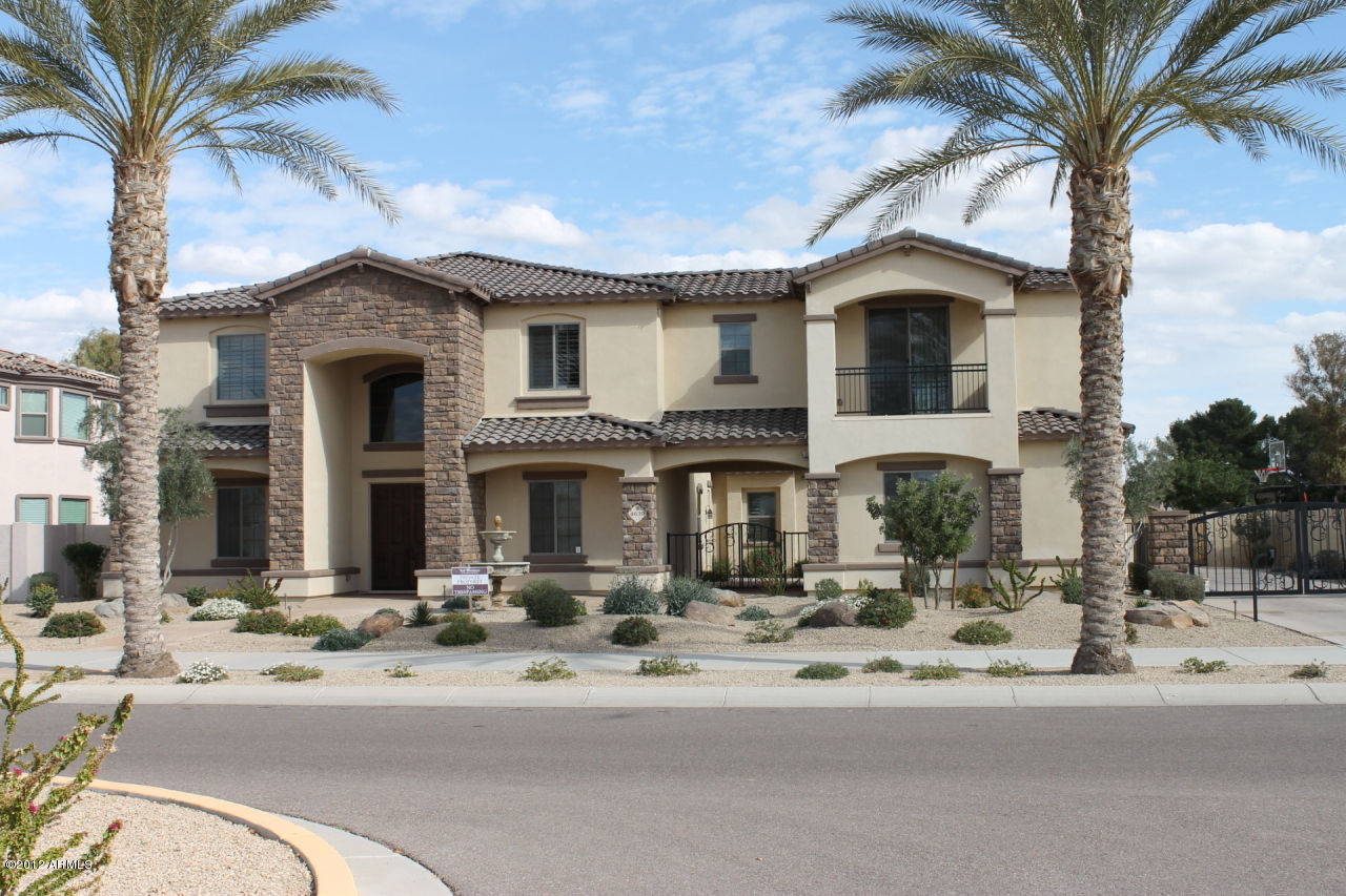 Photo of Listing #4715827