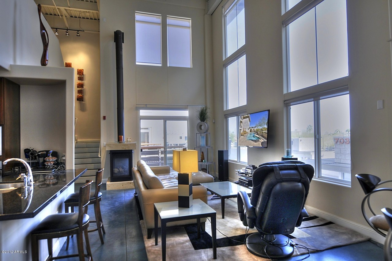 7033 E MAIN Street - 6791444