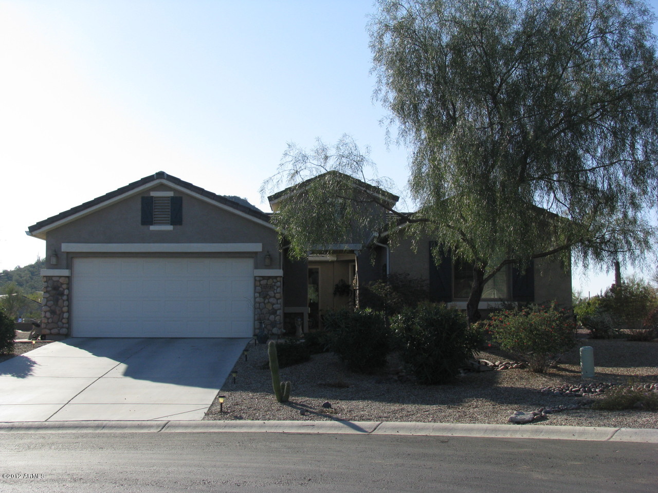 Photo of Listing #4716776