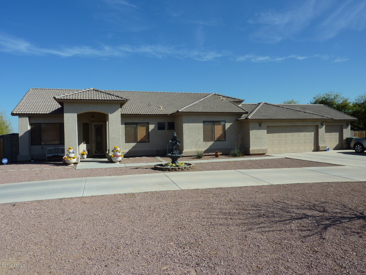 Photo of Listing #4702145