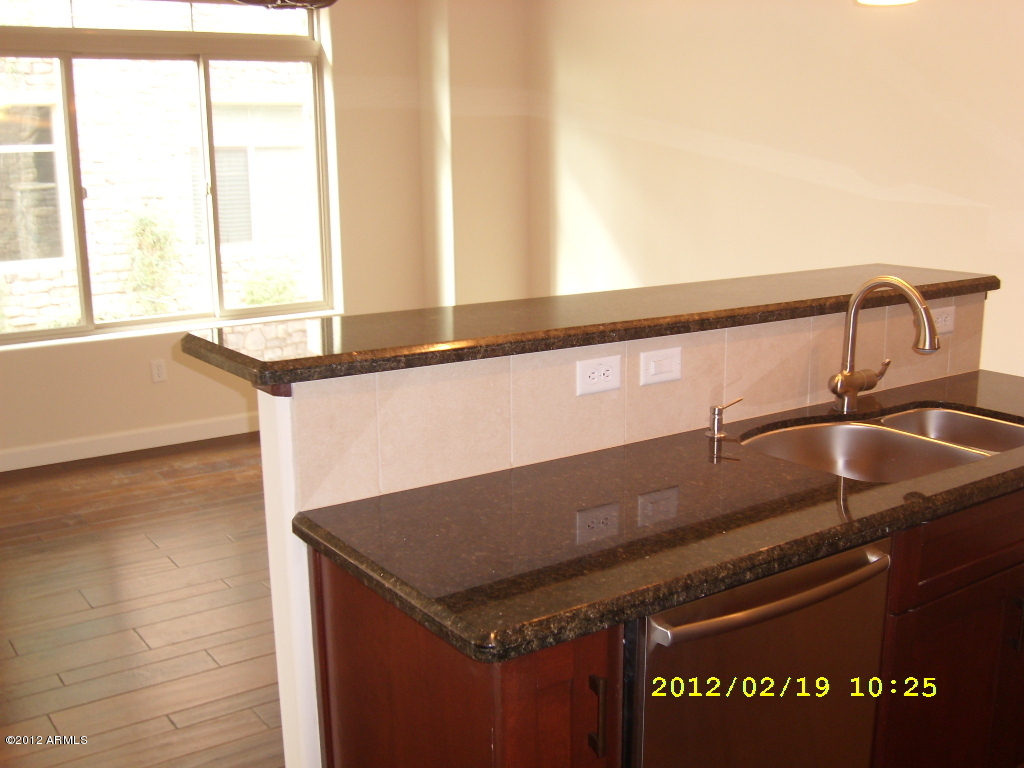 4931 N WOODMERE FAIRWAY -- Unit 1006 - 6791593