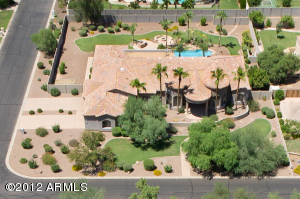 2332 Elmwood Place