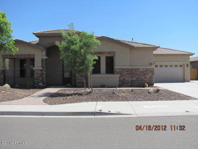 Photo of Listing #4750580