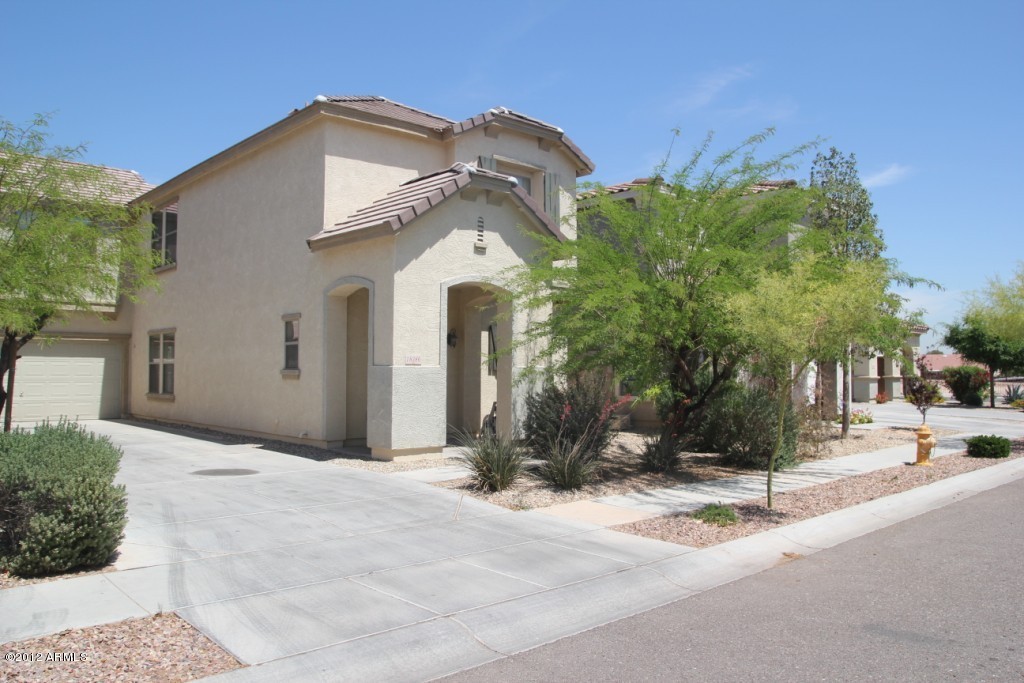 Photo of Listing #4750704