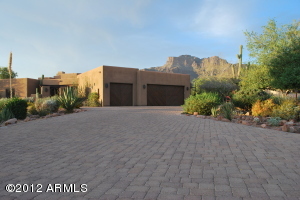 6852 Grand View Lane