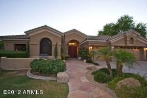 9284 KENNETH Place