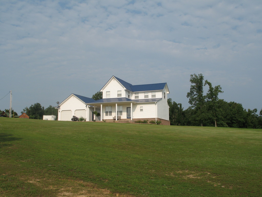 http://www.richrealty1.com/properties-search/details/?mlsnum=429768&aid=320&agt=0&anch=1&page=1&price=any&rangel=&rangeh=&propertytype=any&city=any&county=any&zipcode=any&bedrooms=any&bathrooms=any&sqft=any&acres=any