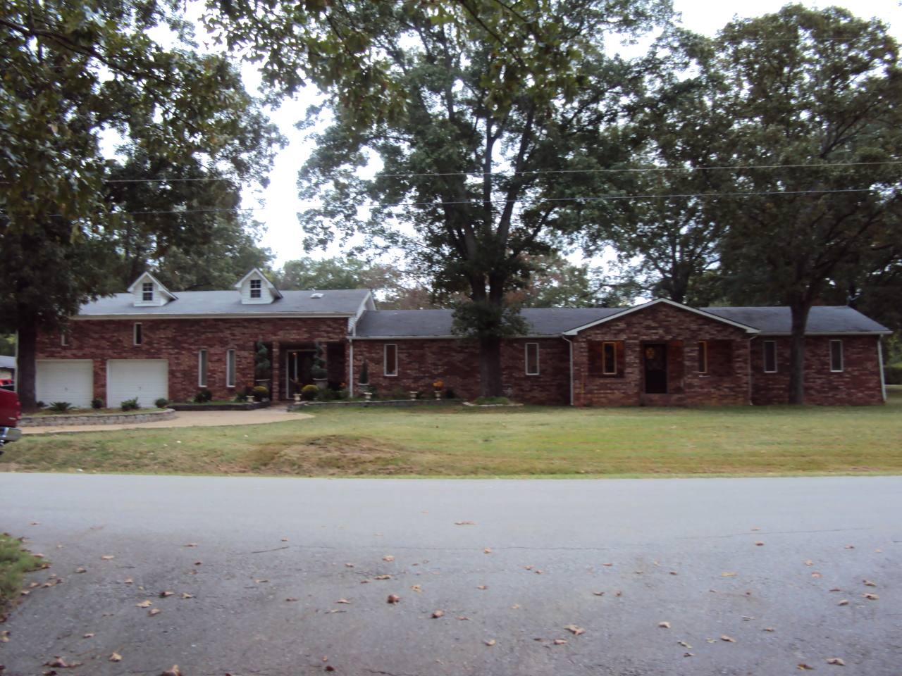 http://www.richrealty1.com/properties-search/details/?mlsnum=430327&aid=320&agt=0&anch=1&page=1&price=any&rangel=&rangeh=&propertytype=any&city=any&county=any&zipcode=any&bedrooms=any&bathrooms=any&sqft=any&acres=any
