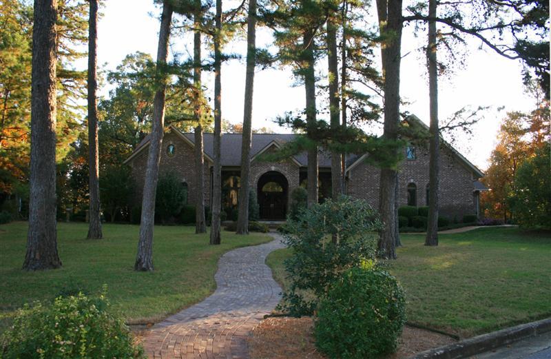 http://www.richrealty1.com/properties-search/details/?mlsnum=431849&aid=320&agt=0&anch=1&page=1&price=any&rangel=&rangeh=&propertytype=any&city=any&county=any&zipcode=any&bedrooms=any&bathrooms=any&sqft=any&acres=any