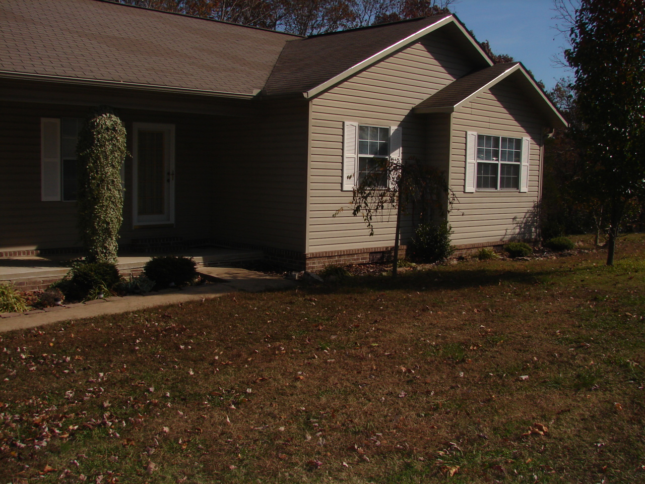 http://www.richrealty1.com/properties-search/details/?mlsnum=432569&aid=320&agt=0&anch=1&page=1&price=any&rangel=&rangeh=&propertytype=any&city=any&county=any&zipcode=any&bedrooms=any&bathrooms=any&sqft=any&acres=any