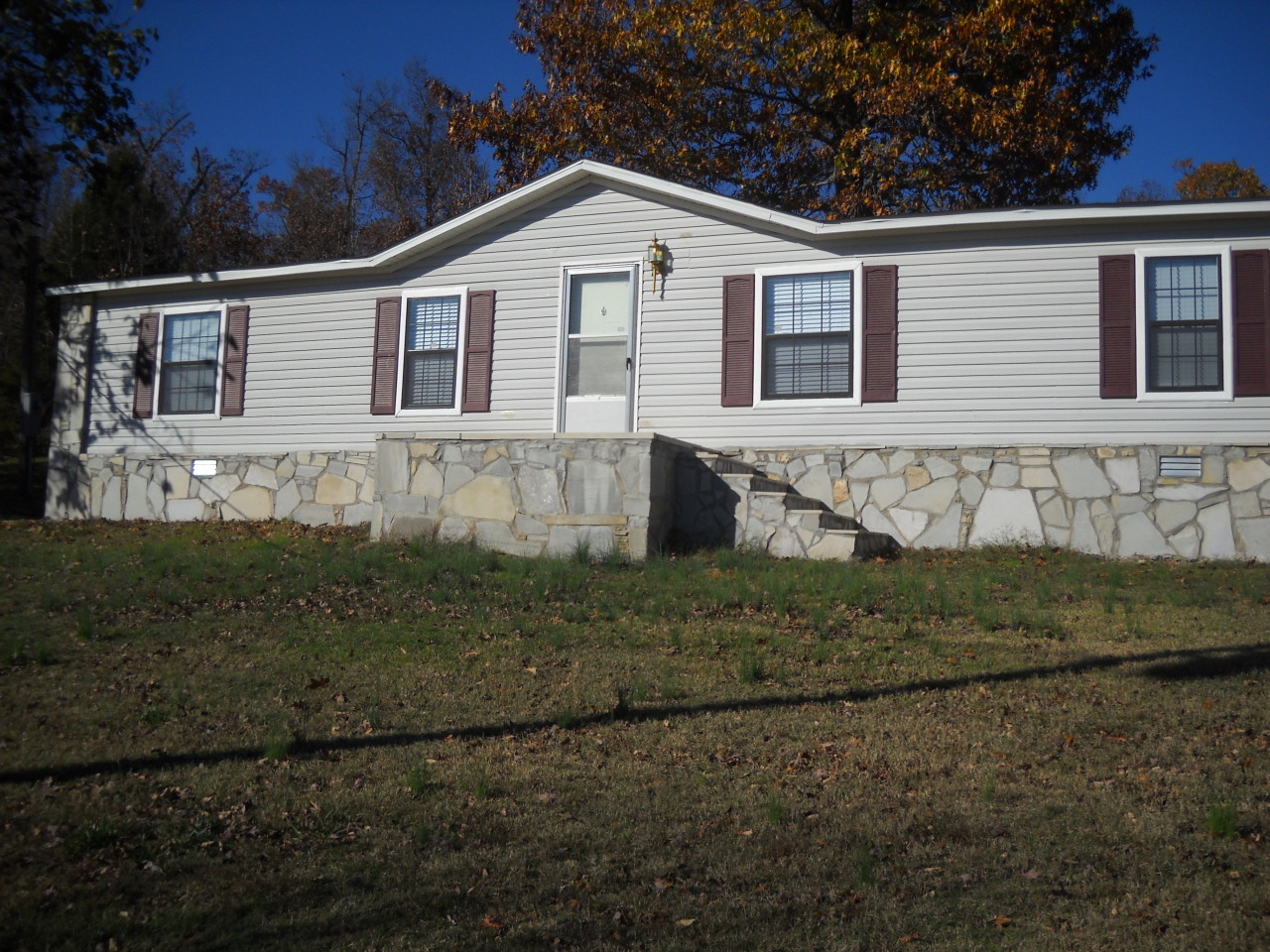 http://www.richrealty1.com/properties-search/details/?mlsnum=432962&aid=320&agt=0&anch=1&page=1&price=any&rangel=&rangeh=&propertytype=any&city=any&county=any&zipcode=any&bedrooms=any&bathrooms=any&sqft=any&acres=any