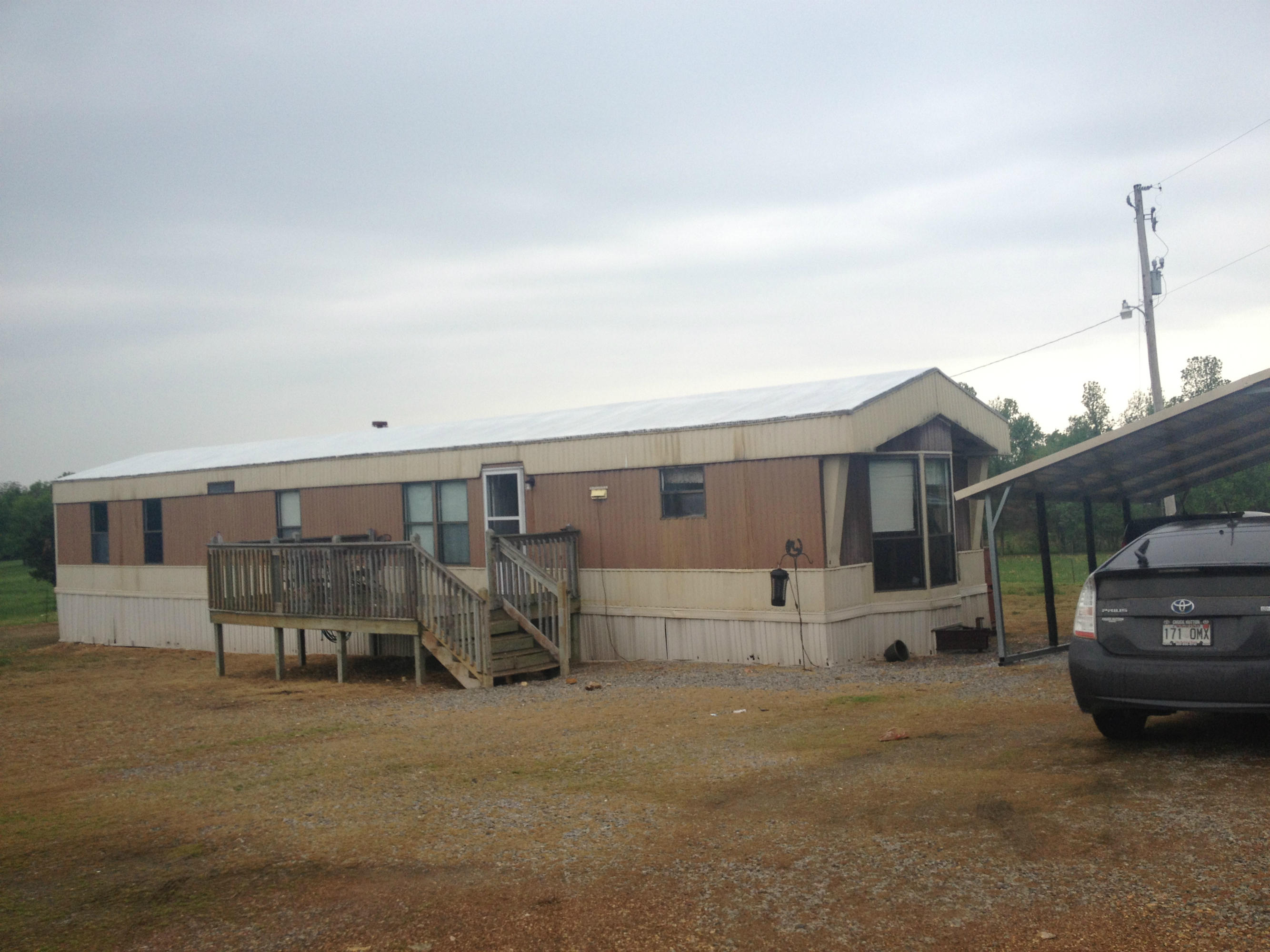 http://www.richrealty1.com/properties-search/details/?mlsnum=454740&aid=320&agt=0&anch=1&page=1&price=any&rangel=&rangeh=&propertytype=any&city=any&county=any&zipcode=any&bedrooms=any&bathrooms=any&sqft=any&acres=any