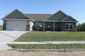 911 STACY DR