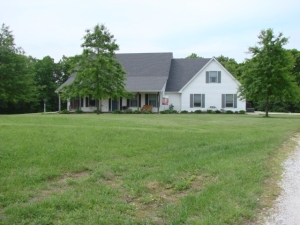1825 E HIGHWAY MM