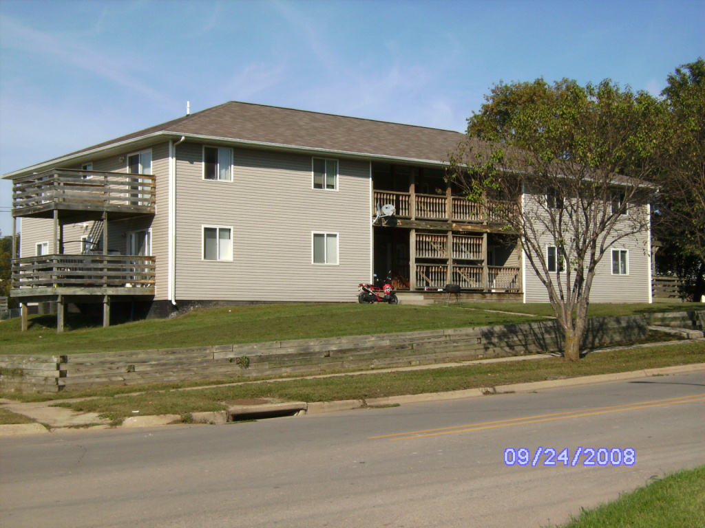 Listing Photo For: 30596 !