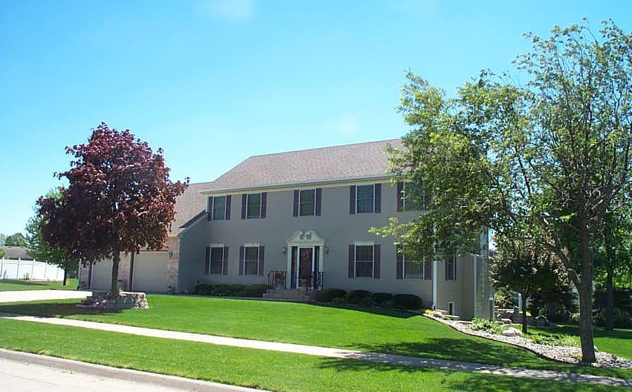 Listing Photo For: 30573 !