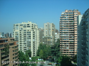FRANQUICIA MASTER COLOMBIA Edificio en Arriendo en Las Condes en Santiago C&oacute;digo: 11-14 No.9