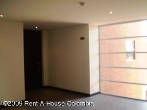 FRANQUICIA MASTER Apartamento en Venta en Bella Suiza en Bogota Código: 08-84 No.7