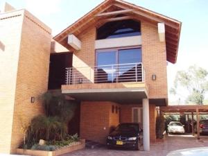 Casa / Venta / Bogota / San Jose de Bavaria / FLEXMLS-11-328