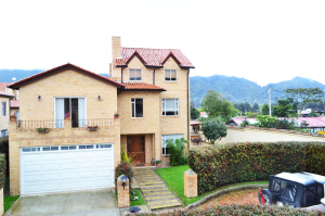 Casa / Venta / Chia / Chia / FLEXMLS-11-519