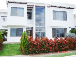 FRANQUICIA MASTER COLOMBIA Casa en Venta en Melgar en Melgar Código: 11-523 No.0