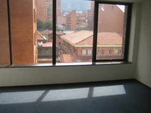 FRANQUICIA MASTER COLOMBIA Oficina en Arriendo en Chapinero en Bogota Código: 12-13 No.3