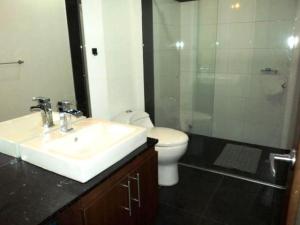MASTER INTERNATIONAL Apartamento en Venta en Santa Paula en Bogota C&oacute;digo: 12-27 No.9