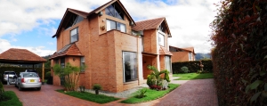 MASTER INTERNATIONAL Casa en Venta en Cajica en Cajica Código: 12-29 No.1