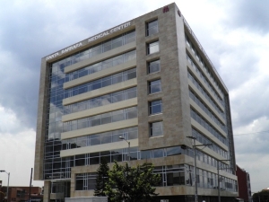 Oficina / Arriendo / Bogota / Santa Bárbara / FLEXMLS-12-50
