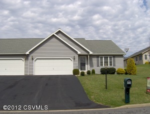 11 DEERFIELD DR