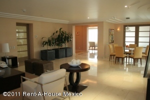 MASTER INTERNATIONAL Departamento en Venta en Jesus del Monte en Huixquilucan C&oacute;digo: 11-36 No.2