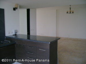 FRANQUICIA MASTER COLOMBIA Apartamento en Alquiler en Coco del Mar en Panama Código: 11-29 No.7