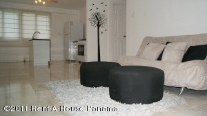 FRANQUICIA MASTER Casa en Venta en Ancon en Panama Código: 11-50 No.5
