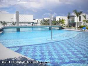 FRANQUICIA MASTER Casa en Venta en Costa Sur en Panama Código: 11-65 No.1