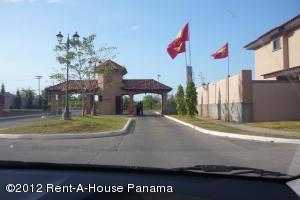 FRANQUICIA MASTER Casa en Alquiler en Costa Sur en Panama Código: 12-12 No.1