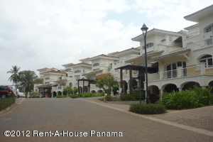 Apartamento / Alquiler / Panama / Ancon / FLEXMLS-12-22