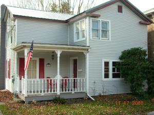 above ground pool, Year round or weekend get away