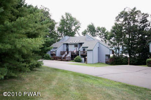 Lakeviews, Boat slip, screened porch, family room w/ wet bar