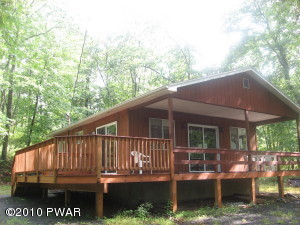 Features wood stove & roof, expansive deck & covered front porch , Close to Lake Wallenpaupack and Milford