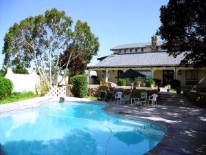 3671  LIVE OAK